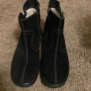 black ankle boot size 7 women